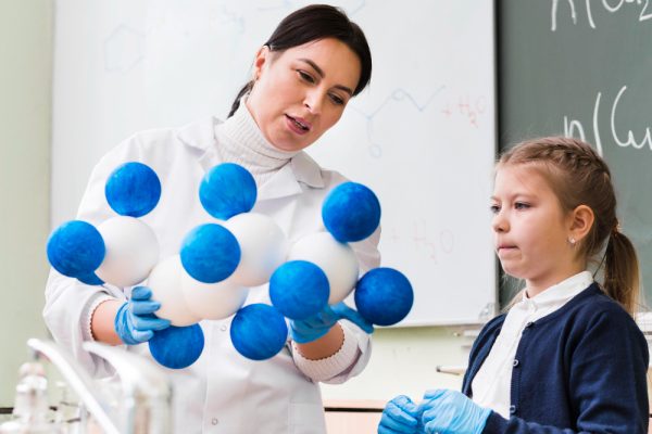 Online Science Tutor in Dubai